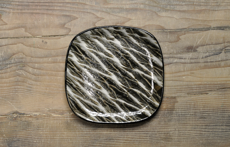 【訳あり】スリップウェア　パン皿（白格子）の画像