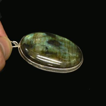 天然石  ラブラドライトのペンダントの画像