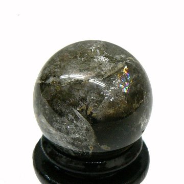 天然石 レインボー入り ガーデン水晶 庭園水晶　丸玉　（1501）の画像