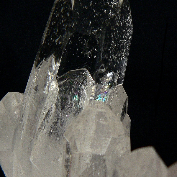 天然石 レインボー入り 水晶 クラスター  (901) 水晶原石の画像