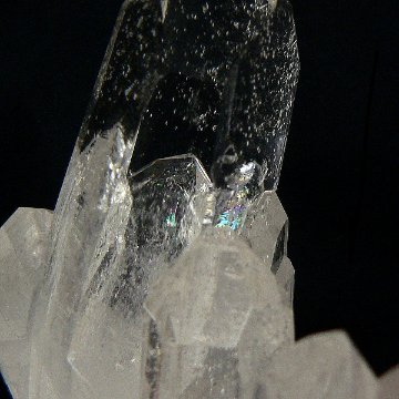 天然石 レインボー入り 水晶 クラスター  (901) 水晶原石の画像