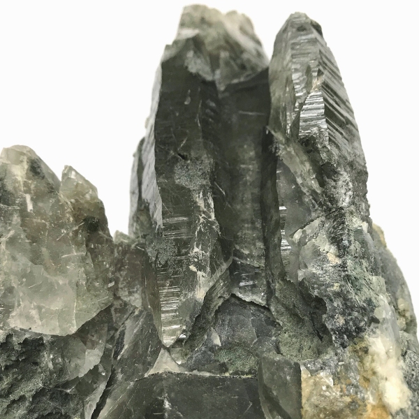 天然石  ガネーシュヒマール産  水晶　角閃石 クラスター クローライトINクォーツ 限定品　916の画像