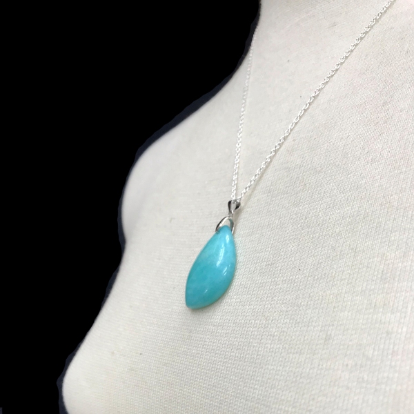 天然石 アマゾナイト ネックレス（ペンダント）01 シルバー 925チエーン付きの画像