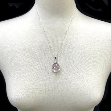 天然石 レッドファントム ペンダント ネックレス (10) シルバー磨き用布付の画像