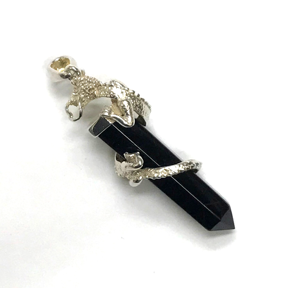 天然石 オニキス  龍神付 ペンダント ネックレス (03）シルバー磨き用布付「お任せ品」の画像