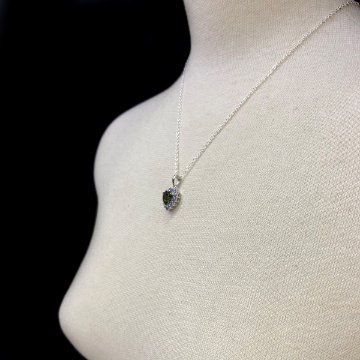 モルダバイト ネックレス (2021) ペンダント 1点物 シルバー磨き用布付き の画像