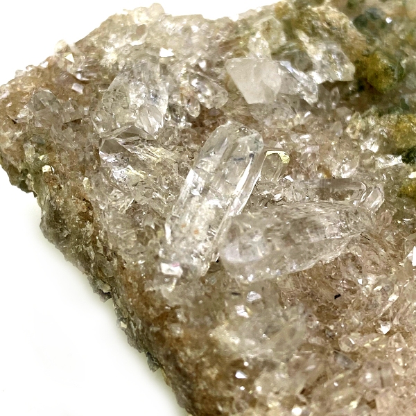 天然石  ガネーシュヒマール産 ヒマラヤ水晶 クラスター  クローライトINクォーツ  限定品 935の画像