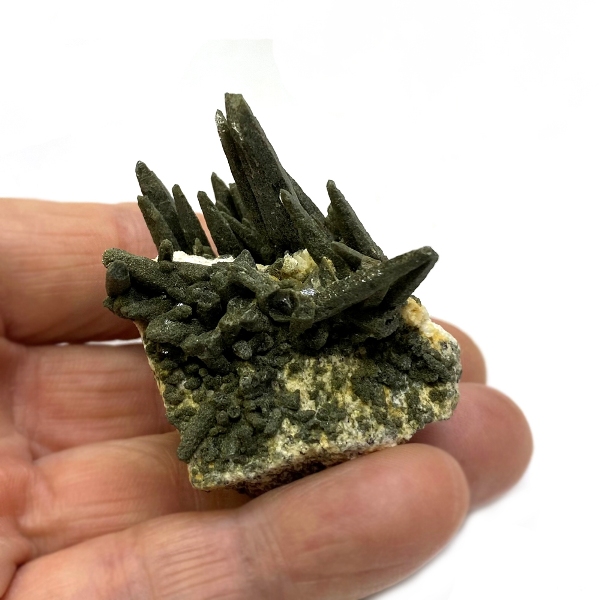 天然石  ガネーシュヒマール産 ヒマラヤ水晶 クラスター クローライトINクォーツ  限定品 945画像
