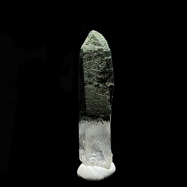 天然石  ガネーシュヒマール産  ヒマラヤ水晶 クラスター  クローライトINクォーツ  限定品 950の画像