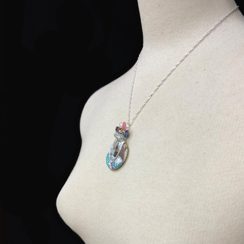 天然石 ターコイズ ペンダントトップ  シルバーワイヤー ジュエリー  ネックレス（212）シルバー磨き用布付 の画像