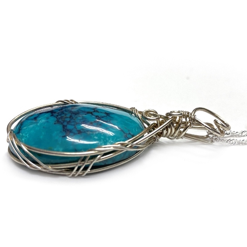 天然石 ターコイズ ペンダント シルバーワイヤー ジュエリー  ネックレス（213）シルバー磨き用布付 の画像