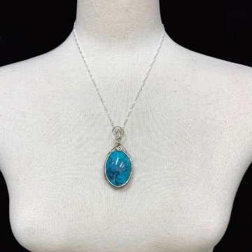 天然石 ターコイズ ペンダント シルバーワイヤー ジュエリー  ネックレス（213）シルバー磨き用布付 の画像