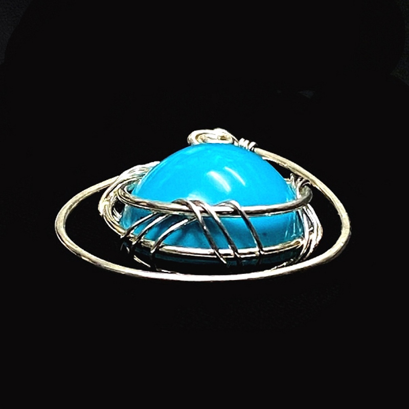 天然石 ターコイズ　ペンダントトップ　シルバーワイヤー ジュエリー ネックレス（214）シルバー磨き用布付 の画像