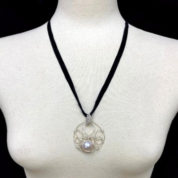 マベパール  ペンダント シルバーワイヤー ジュエリー ネックレス（206）シルバー磨き用布付 の画像