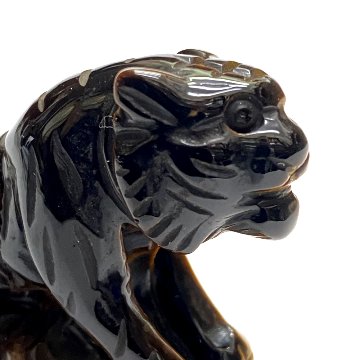 天然石 タイガーアイ 虎目石  虎の彫刻品 (2114）Mサイズ 画像