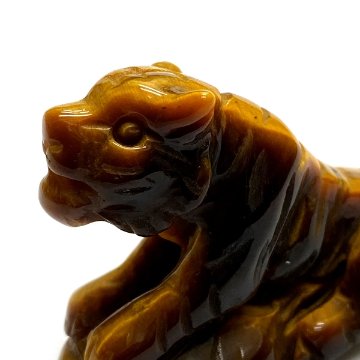 天然石 タイガーアイ 虎目石  虎の彫刻品 (2115）Mサイズ 画像