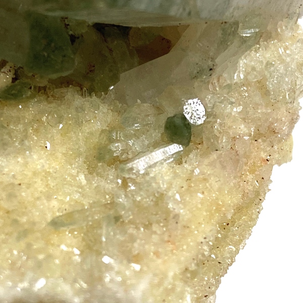 天然石  ヒマラヤ水晶　クラスター クローライトINクォーツ 原石（993）水晶原石の画像