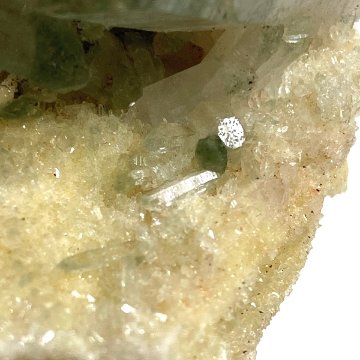 天然石  ヒマラヤ水晶　クラスター クローライトINクォーツ 原石（993）水晶原石の画像