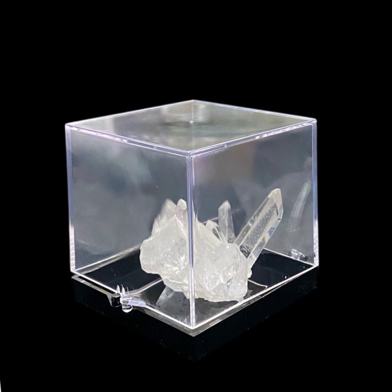 天然石 水晶 クラスター クリスタル 原石  (2532)　鉱物ケース付きの画像