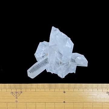 天然石 水晶 クラスター クリスタル 原石  (2532)　鉱物ケース付きの画像