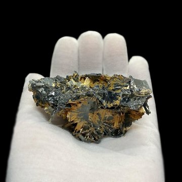  天然石  ゴールドタイチンルチル  原石 クラスター ヘマタイト結晶  (701)　激レア！の画像