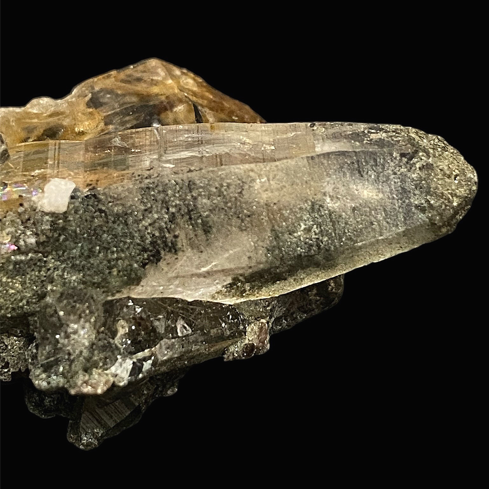 天然石  ガネーシュヒマール産  ヒマラヤ水晶 クラスター  クローライトINクォーツ（2576）の画像