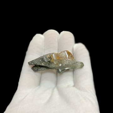 天然石  ガネーシュヒマール産  ヒマラヤ水晶 クラスター  クローライトINクォーツ（2576）の画像