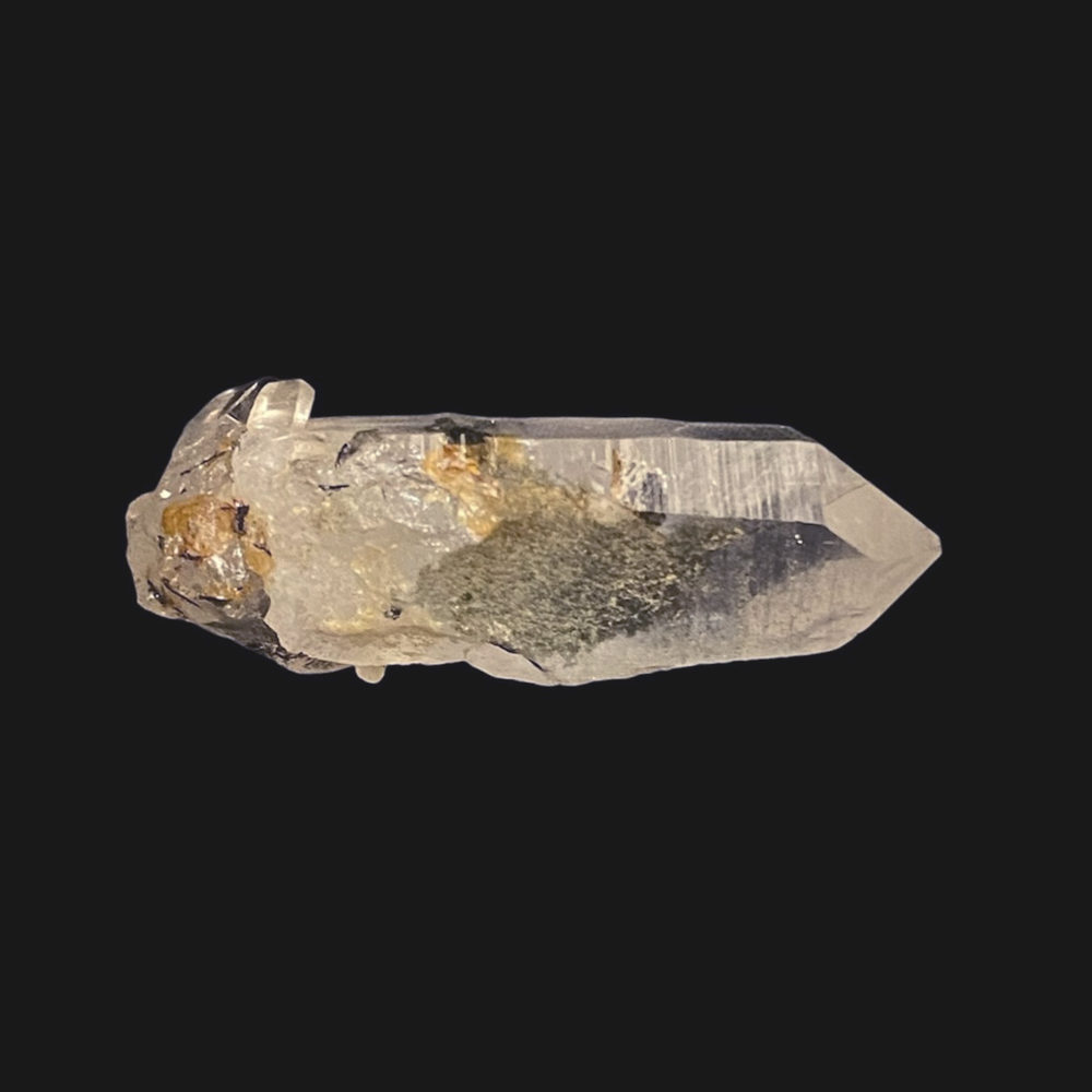 天然石  ガネーシュヒマール産  ヒマラヤ水晶 クラスター  クローライトINクォーツ（2577）の画像