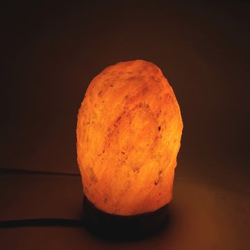 ヒマラヤ岩塩ランプ　洗浄済（117）ピンク岩塩ランプ　ソルトランプ  (限定1)の画像