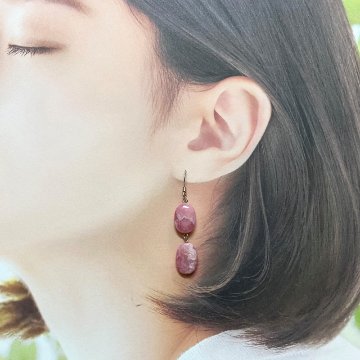 天然石 インカローズ ピアス　(25102)　シルバー磨き用布付の画像