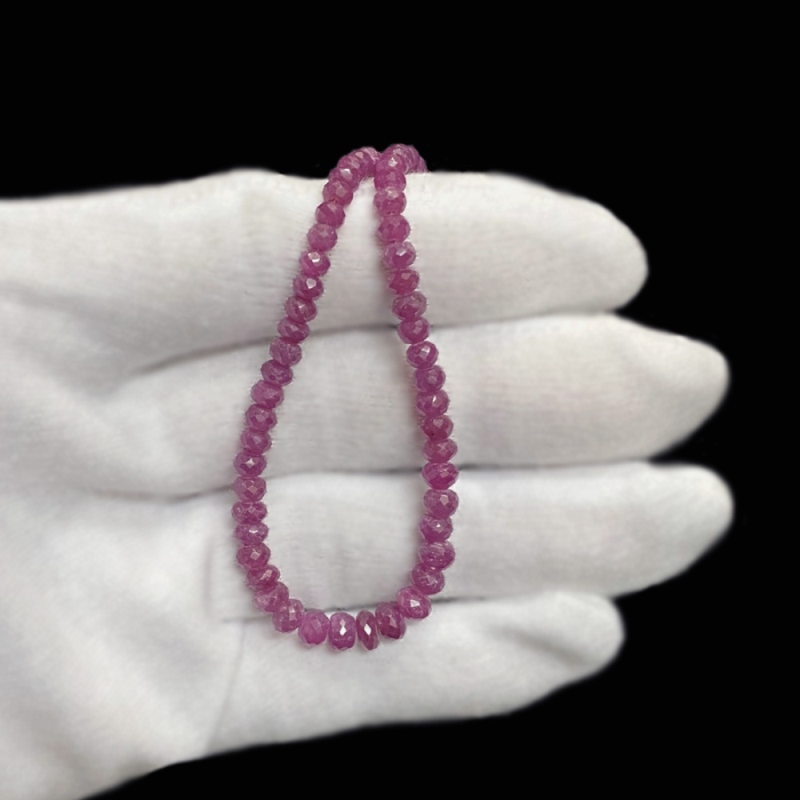 天然石 ボタンカットルビー  ネックレス（25113）一点物の画像