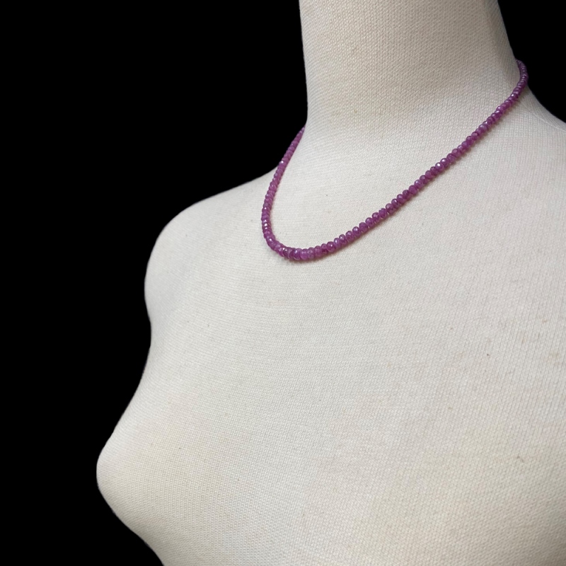 天然石 ボタンカットルビー  ネックレス（25113）一点物の画像