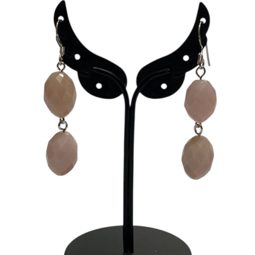 天然石 ピンクオパール ピアス (25121) ハンドメイド  シルバー磨き用布付の画像