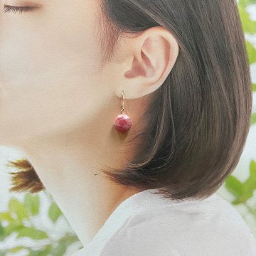 天然石 インカローズ ピアス　(25124)　シルバー磨き用布付の画像