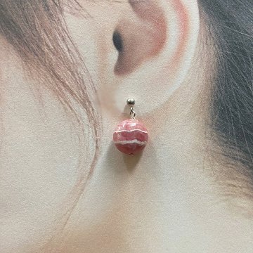 天然石 インカローズ ピアス　(25125)　シルバー磨き用布付の画像