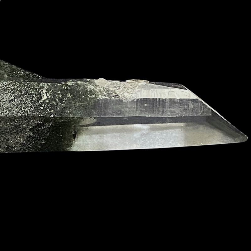 天然石  ガネーシュヒマール産  ヒマラヤ水晶 クラスター  クローライトINクォーツ（2644）の画像