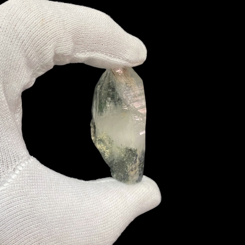 天然石  ガネーシュヒマール産  ヒマラヤ水晶 クラスター  クローライトINクォーツ（2645）プレート付きの画像