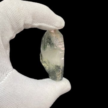 天然石  ガネーシュヒマール産  ヒマラヤ水晶 クラスター  クローライトINクォーツ（2645）プレート付きの画像