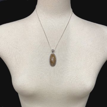 天然石  ルチルクォーツ ペンダント ネックレス (26114) シルバー磨き用布付の画像
