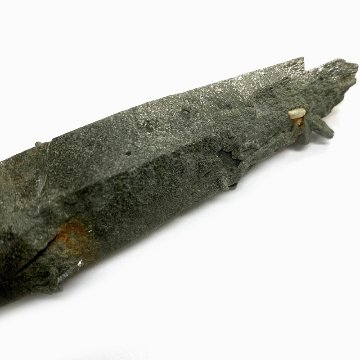 天然石  ガネーシュヒマール産  ヒマラヤ水晶 ポイント クローライトINクォーツ（26135）の画像