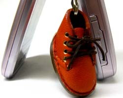 ミニ靴 ストラップ  キーホルダー   オレンジ(M) 画像
