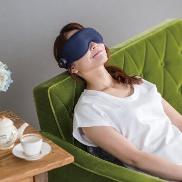 振動温感 アイマスク ネムリーナ 睡眠 充電式 メディラボの画像