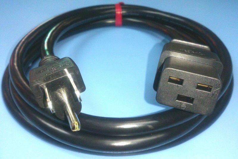 UPS サーバー用 電源コード 5-15：C19 ケーブル NEMA規格の C19 プラグ付電源コード 2m　10本セットの画像