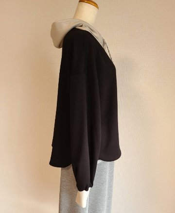 パーカーの画像