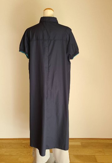 シャツワンピースの画像