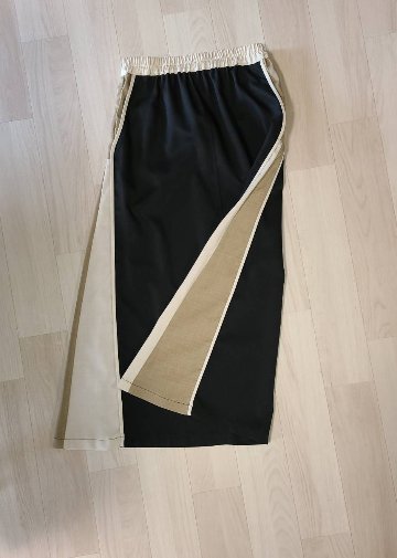 スカートの画像