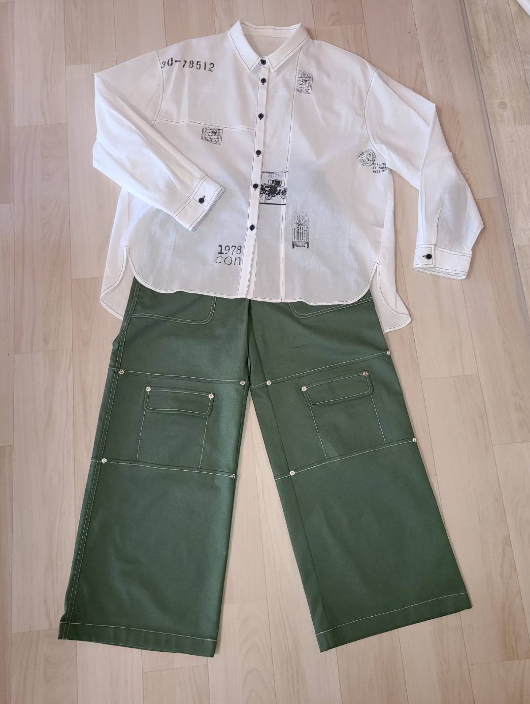 ブラウスの画像