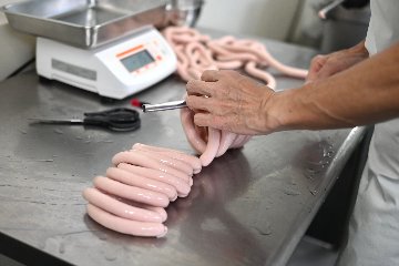 手作りタイプ生ソーセージの画像