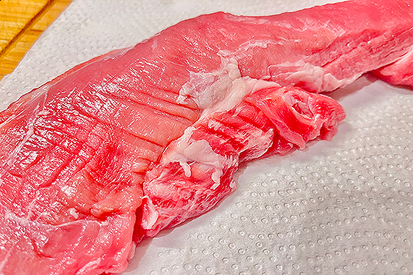 豚ヒレブロックの画像