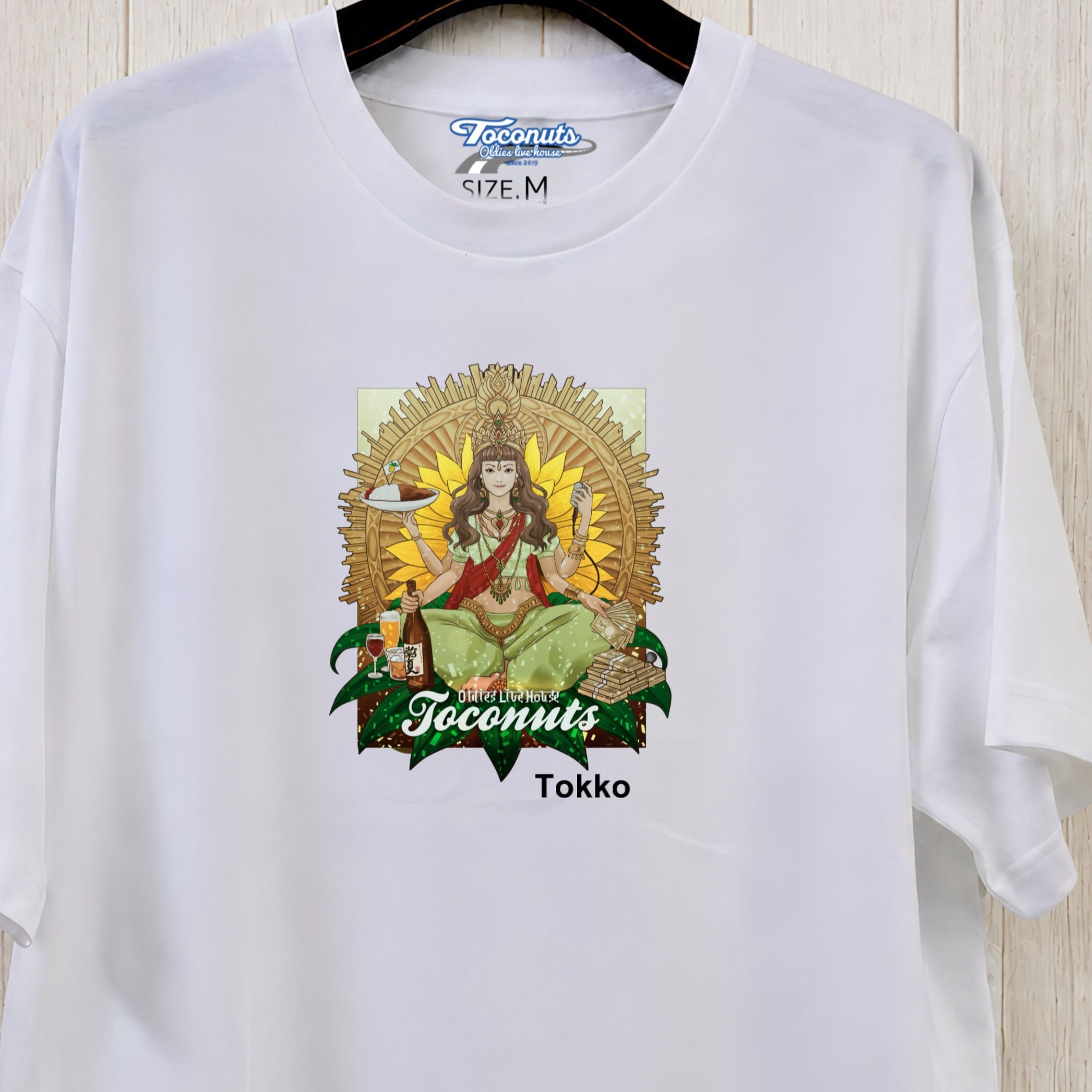 Toconuts公式グッズ｜T101 ゴールデン・ガッデス Tシャツの画像